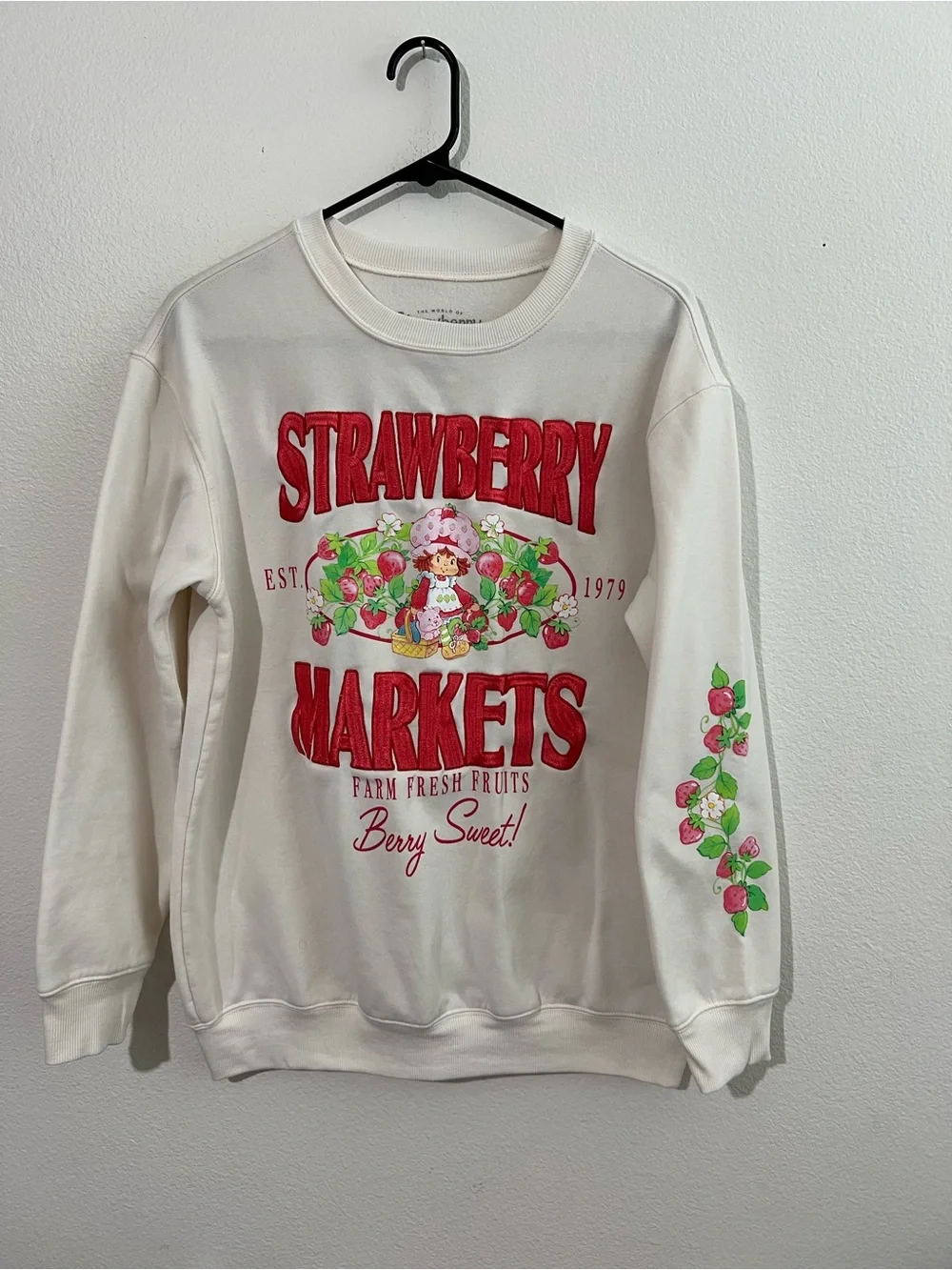 Cream 'Strawberry Shortcake Markets' Graphic Sweatshirt - Picture 12 of 16